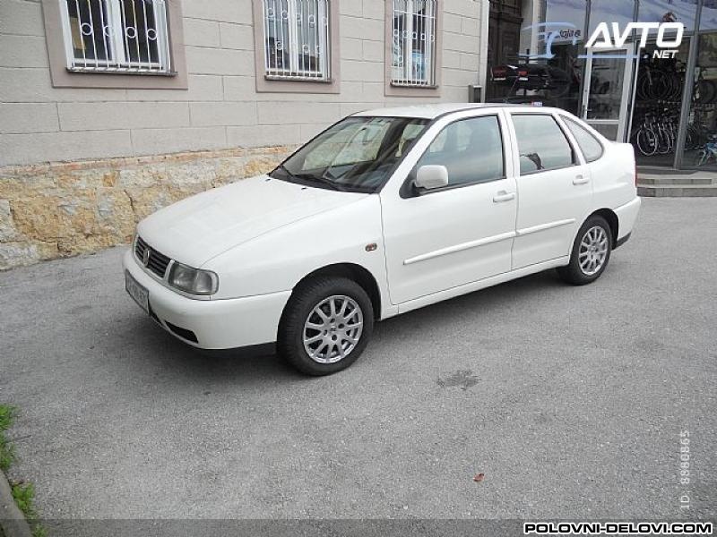 Volkswagen  Polo SDI  TDI  MPI Kompletan Auto U Delovima