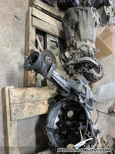 Volkswagen  T4 2.4 Menjac I Delovi Menjaca