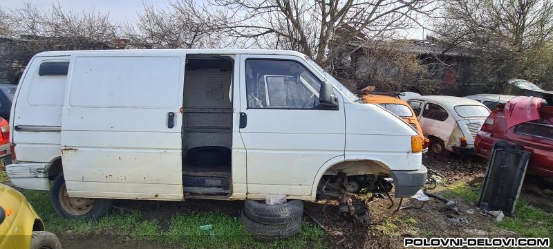 Volkswagen  T4 Polovni Delovi Kompletan Auto U Delovima
