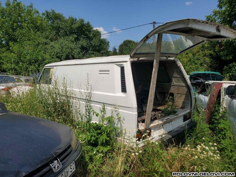Volkswagen  T4  Stakla