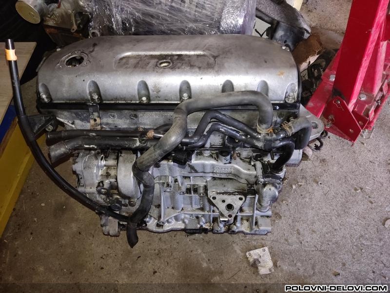 Volkswagen  T5 2.5tdi AXD Motor I Delovi Motora