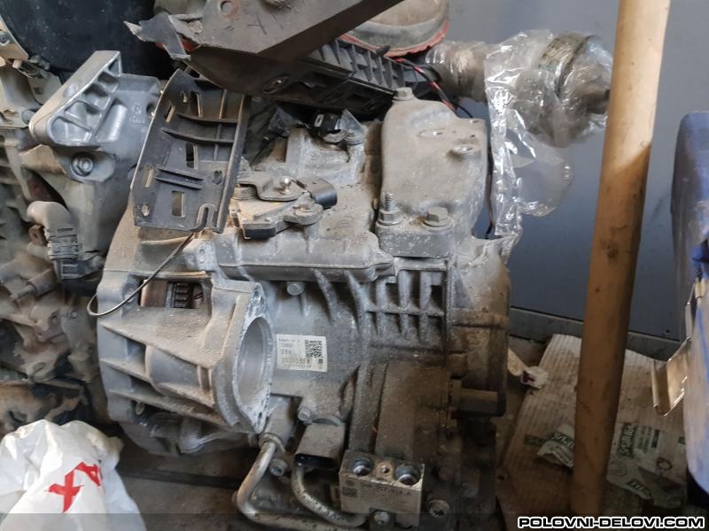 Volkswagen  Tiguan 2.0 TDI 4 Motion Menjac I Delovi Menjaca