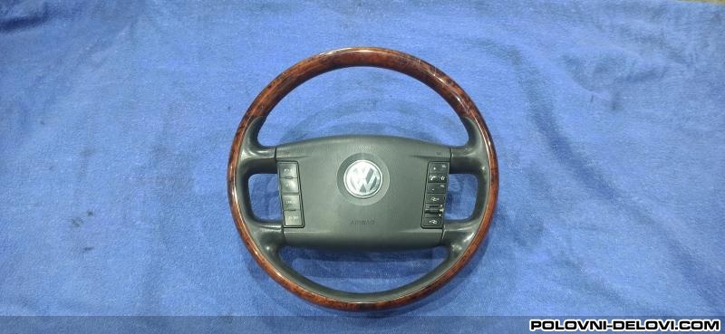 Volkswagen  Touareg Mahagoni Volan Enterijer