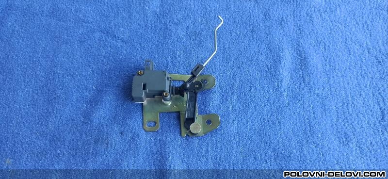 Volkswagen  Touareg Motorce Gepek Stakla Elektrika I Paljenje