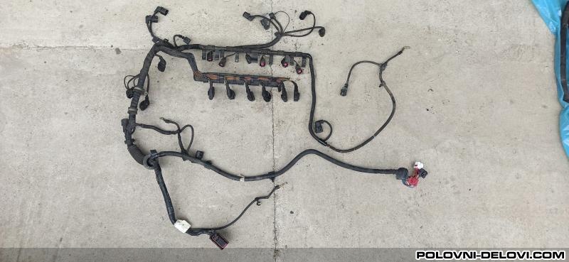 Volkswagen  Touareg Motorna Instalacija  Motor I Delovi Motora