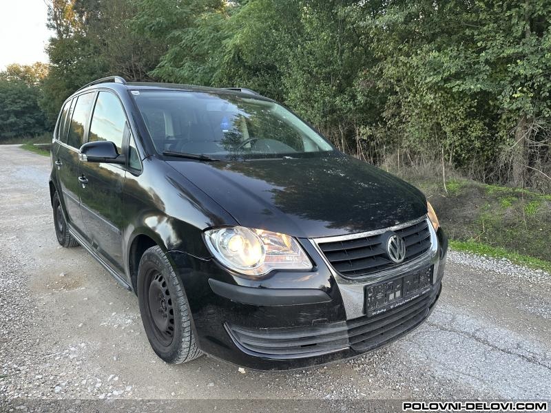 Volkswagen  Touran 1.9 BLS Kompletan Auto U Delovima
