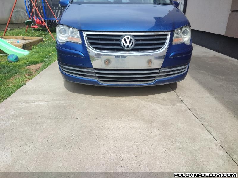 Volkswagen  Touran 1.9 Bls Kompletan Auto U Delovima