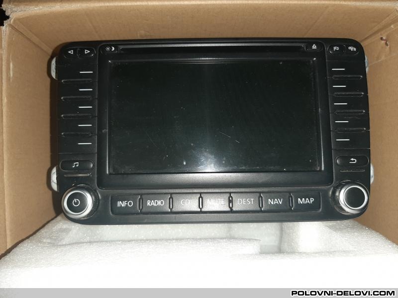 Volkswagen  Touran  Audio