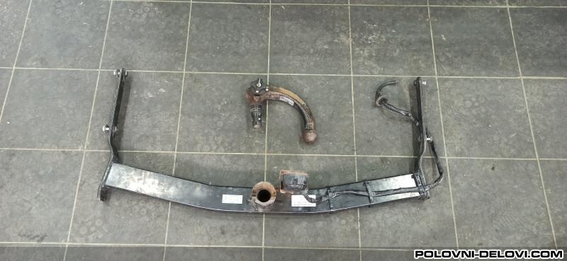 Volkswagen  Touran Euro Kuka Oris Kompletan Auto U Delovima