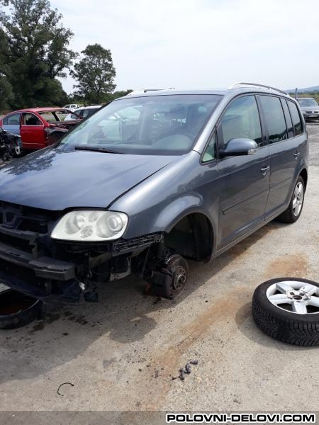 Volkswagen  Touran  Kompletan Auto U Delovima