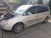 Volkswagen  Touran  Kompletan Auto U Delovima