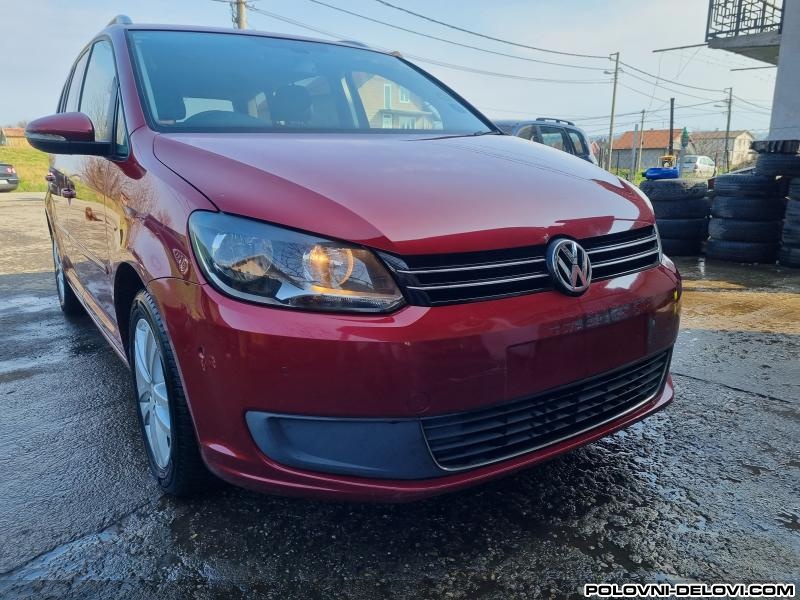Volkswagen  Touran  Kompletan Auto U Delovima