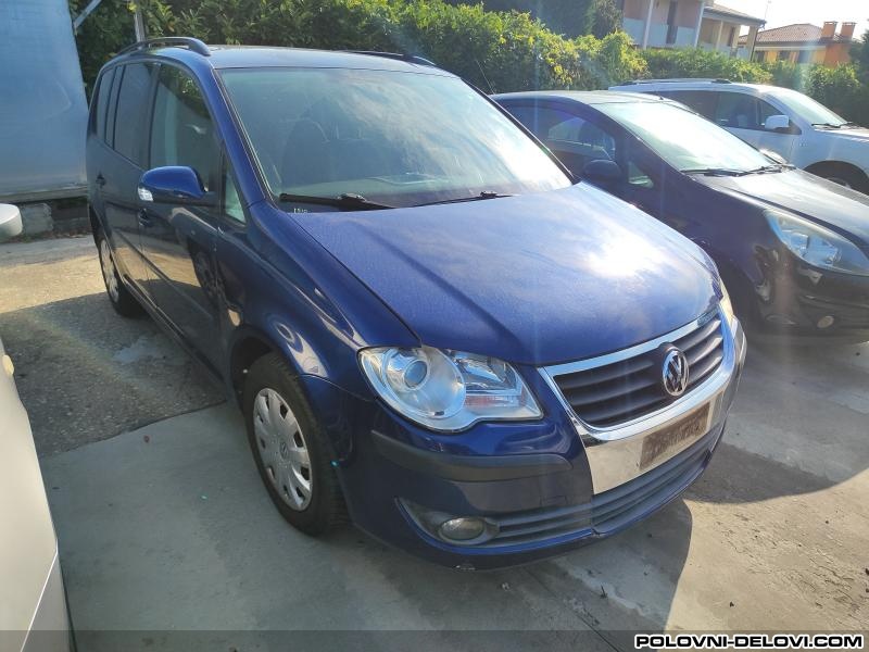 Volkswagen  Touran  Kompletan Auto U Delovima