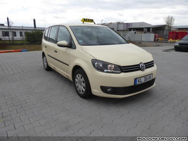 Volkswagen  Touran  Kompletan Auto U Delovima