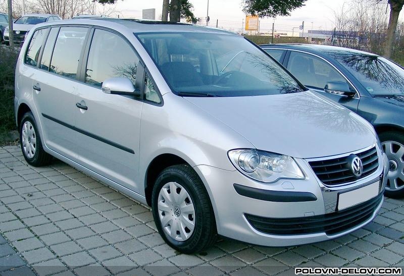 Volkswagen  Touran  Kompletan Auto U Delovima