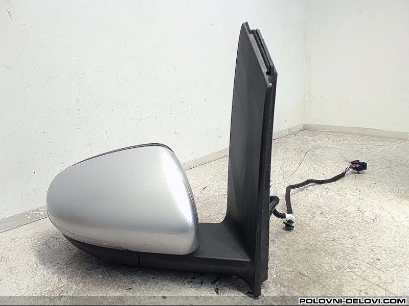 Volkswagen  Touran Retrovizori  Karoserija
