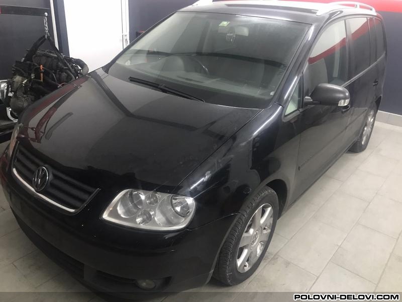 Volkswagen  Touran  Svetla I Signalizacija