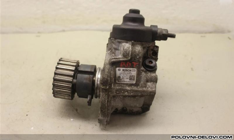 Volkswagen  Transporter Pumpa Visokog Pr. Motor I Delovi Motora