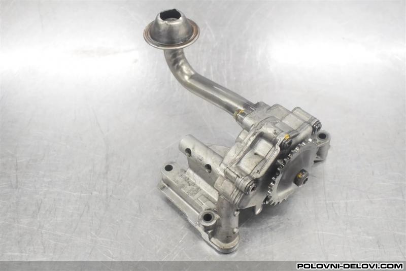Volkswagen  Transporter Uljna Pumpa  Motor I Delovi Motora