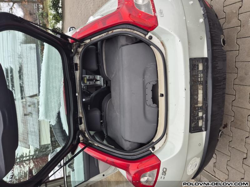 Volvo  C30 2.0 Hdi Kompletan Auto U Delovima