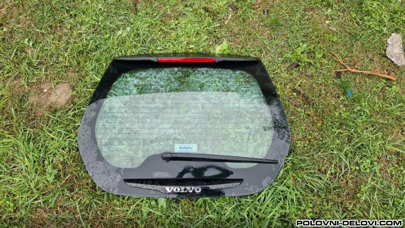 Volvo  C30  Karoserija