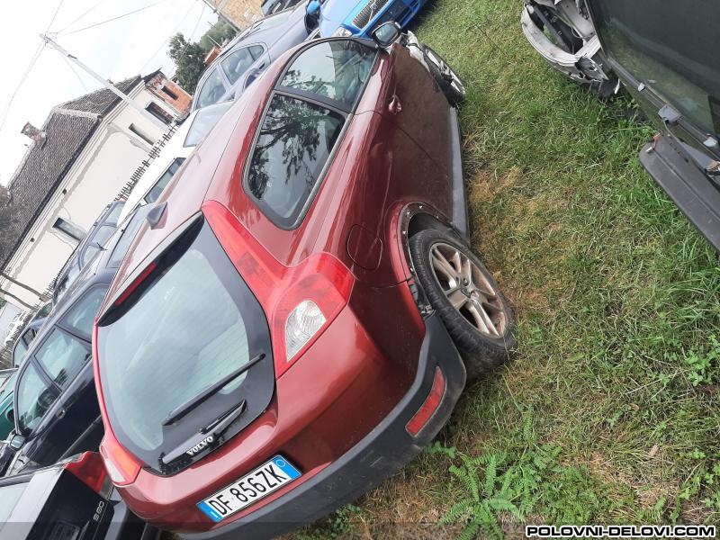 Volvo  C30  Kompletan Auto U Delovima