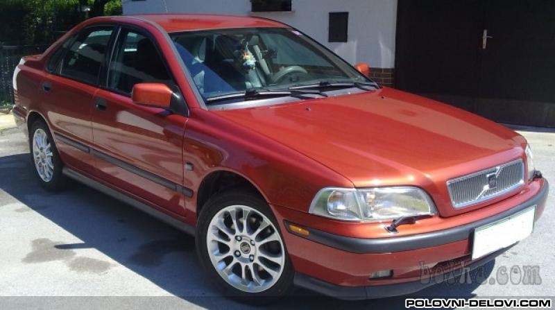 Volvo  S40 1  8 1  6 2  0 Benzinci Kompletan Auto U Delovima