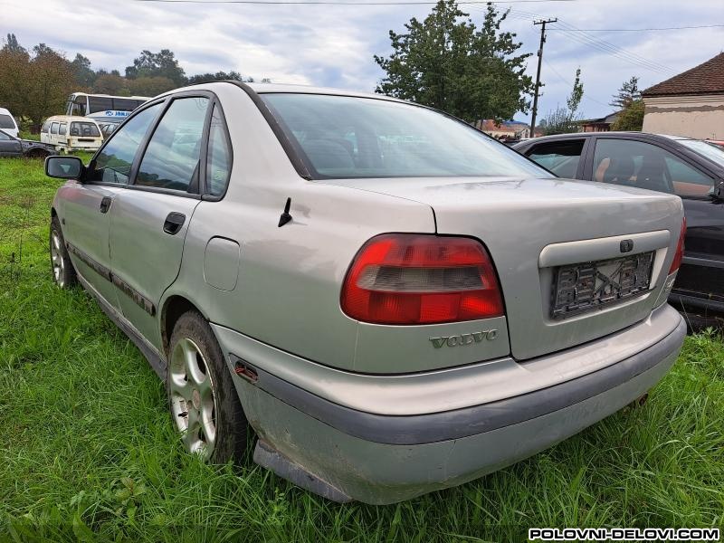 Volvo  S40 1.9 Dci. 1.6 D2  2.0 Kompletan Auto U Delovima