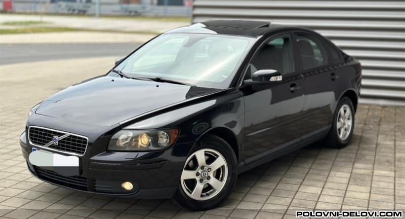 Volvo  S40  Kompletan Auto U Delovima