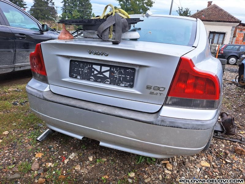 Volvo  S60 2.4 D5. 2.4t Kompletan Auto U Delovima