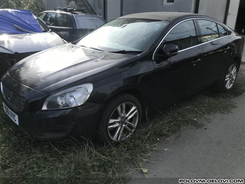 Volvo  S60 D2 D3 Kompletan Auto U Delovima