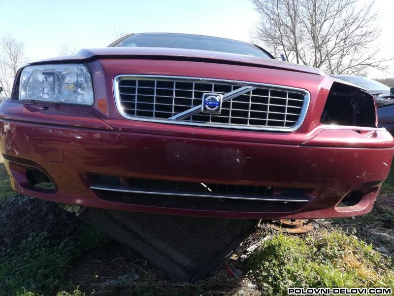 Volvo  S80 S60 V40 V50 XC90 Kompletan Auto U Delovima