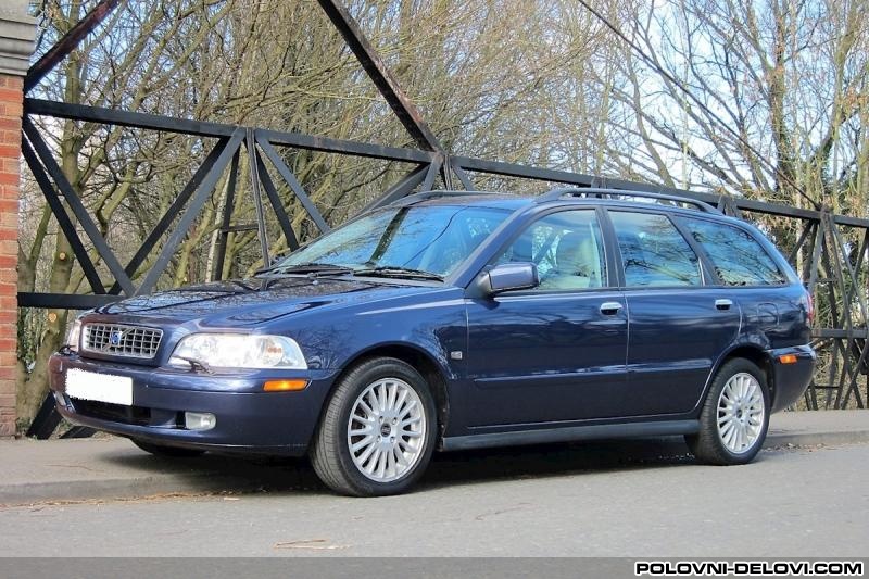 Volvo  V40  Razni Delovi