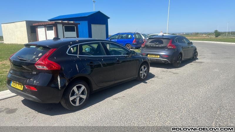 Volvo  V40 Svi Modeli Kompletan Auto U Delovima