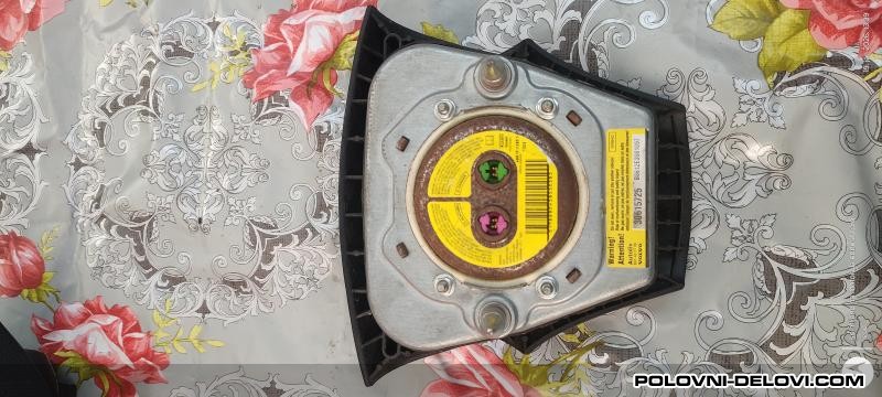 Volvo  V50  Enterijer