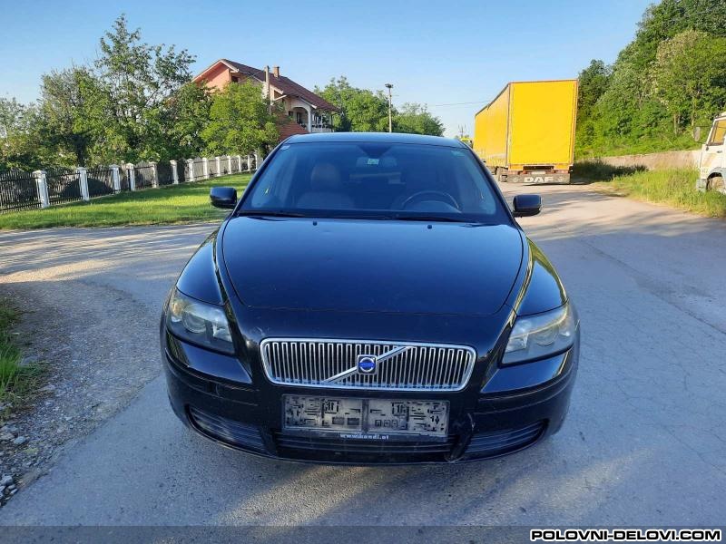 Volvo  V50  Kompletan Auto U Delovima