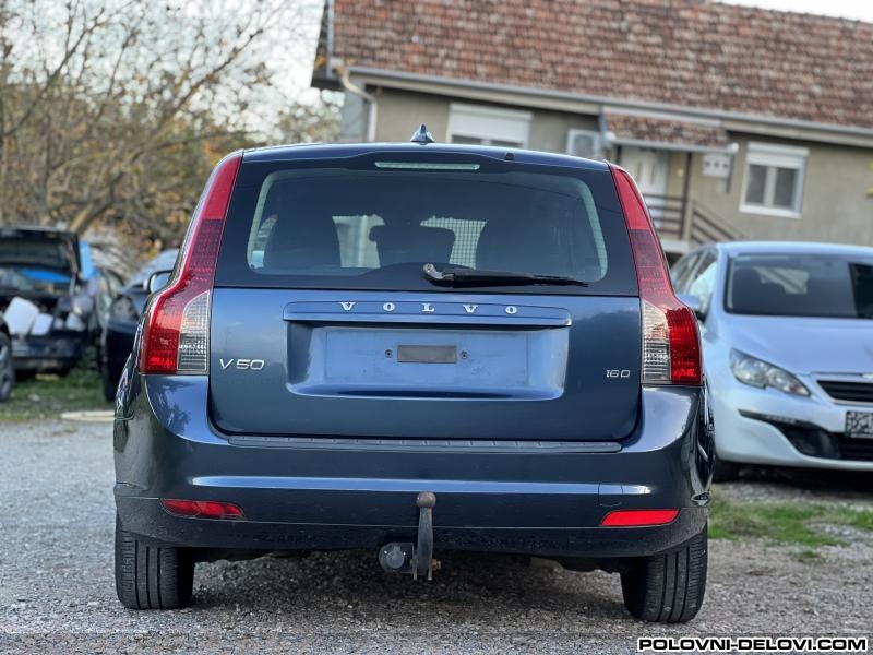 Volvo  V50 Zadnji Branik Karoserija
