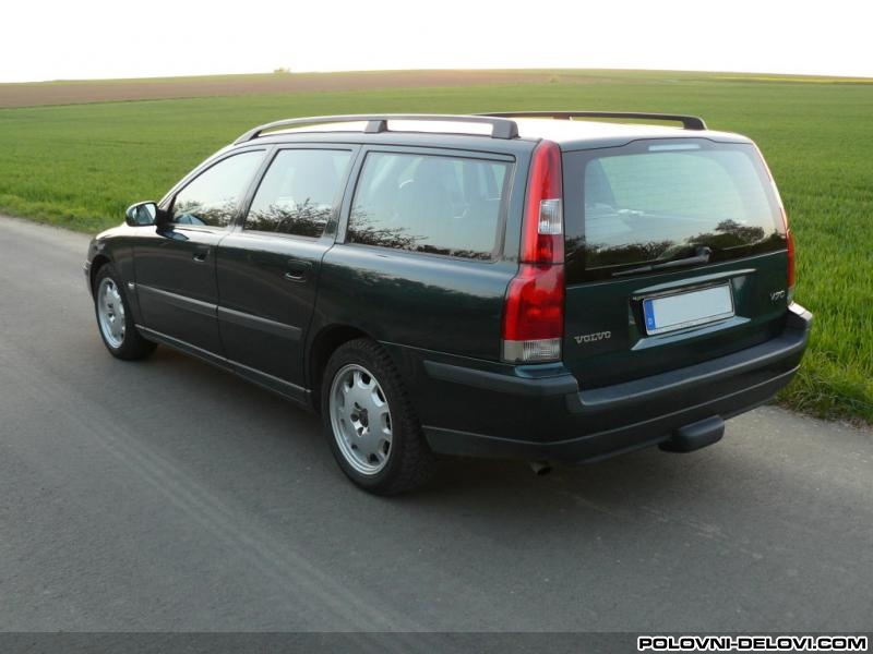 Volvo  V70 2. 4 2. 4 T Kompletan Auto U Delovima