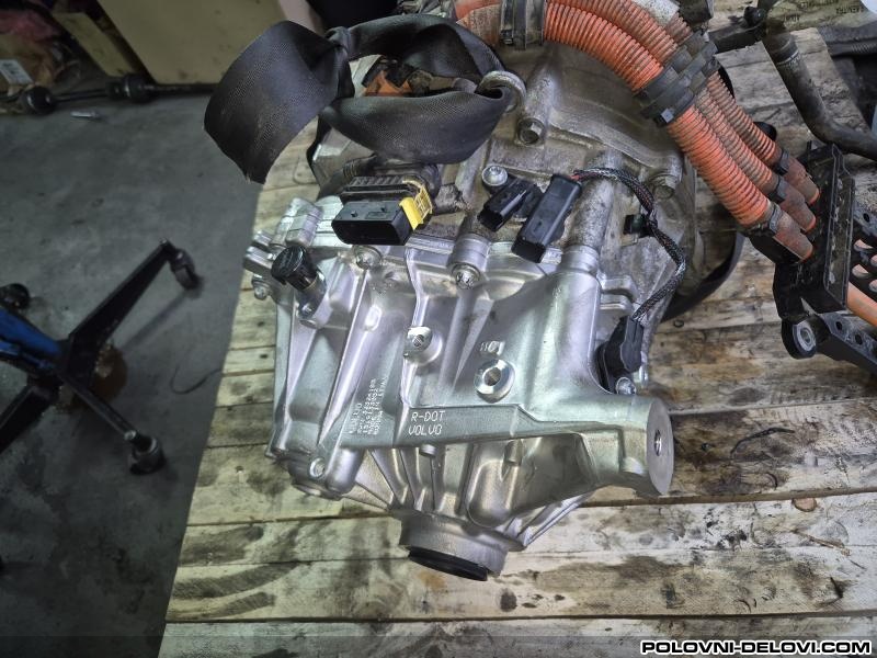Volvo  XC90 T8 Razni Delovi