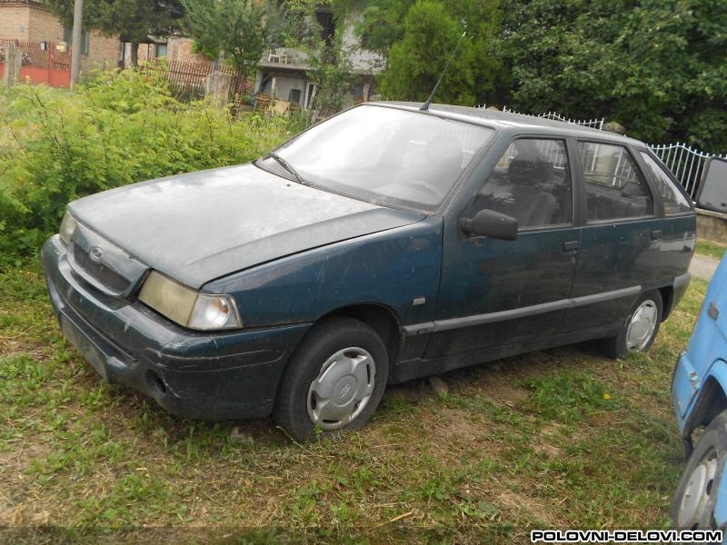 Yugo  Florida In U Delovima Kompletan Auto U Delovima