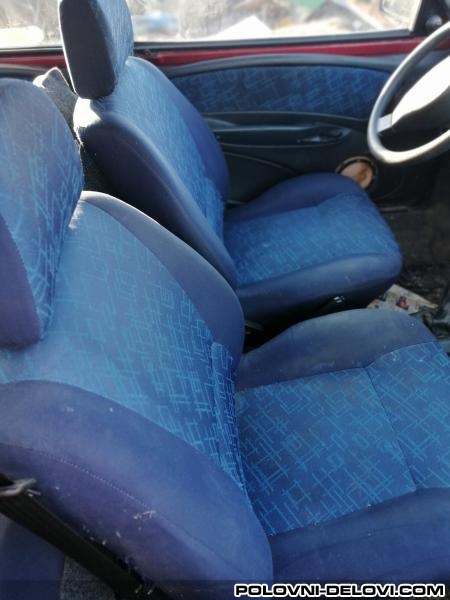 Yugo  Koral In  Kompletan Auto U Delovima