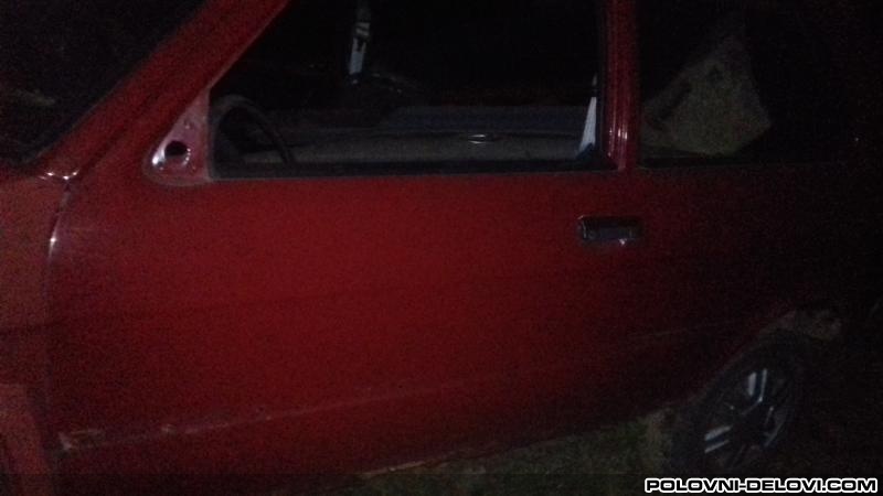 Yugo  Koral In  Kompletan Auto U Delovima