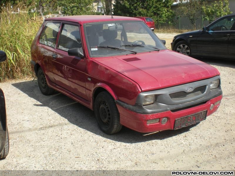 Yugo  Koral In U Delovima Razni Delovi