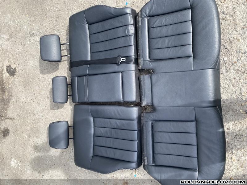Zadnja Klupa Za Mercedes E Klasu W212 Restajling Karavan