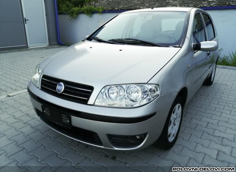 Zastava  10 Delovi  Kompletan Auto U Delovima