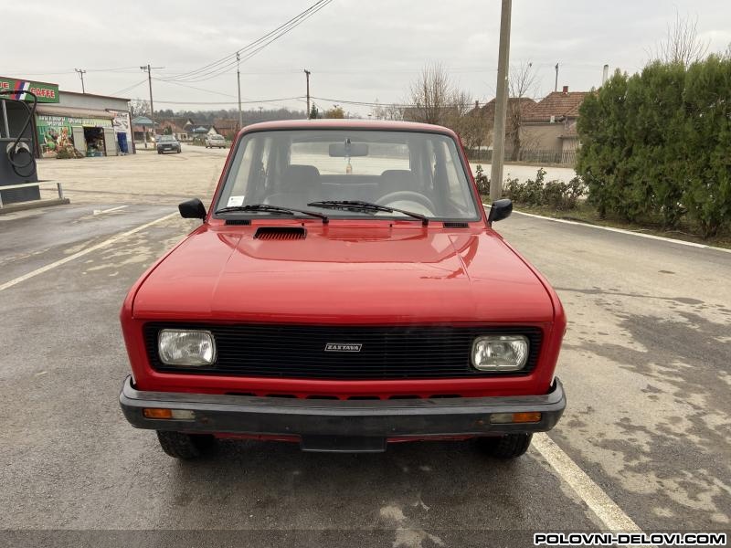 Zastava  101 Delovi Zastava 101 Kompletan Auto U Delovima