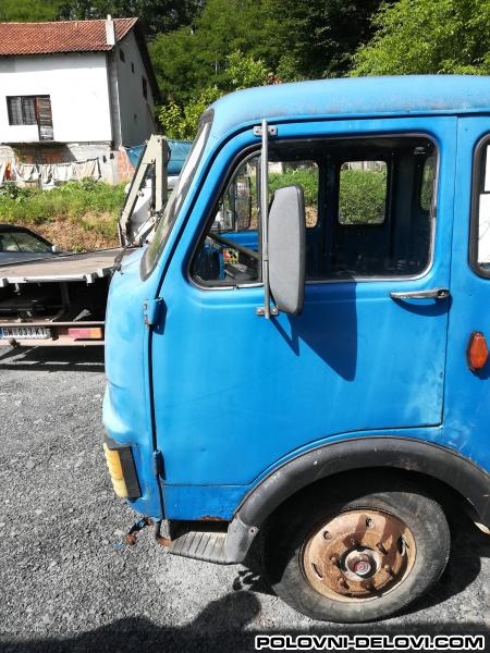 Zastava 35.8  Kompletan Auto U Delovima