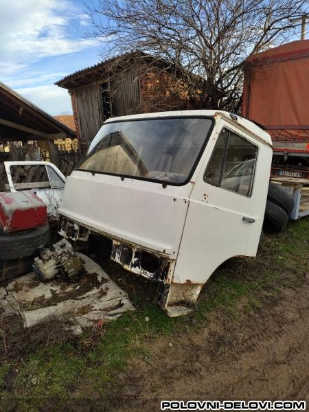 Zastava 83.12/650/640/50.8 Kompletan Auto U Delovima