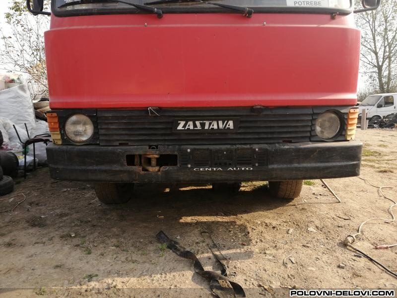 Zastava 83.12  Kompletan Auto U Delovima