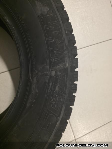 Zimske gume R16x235x65
